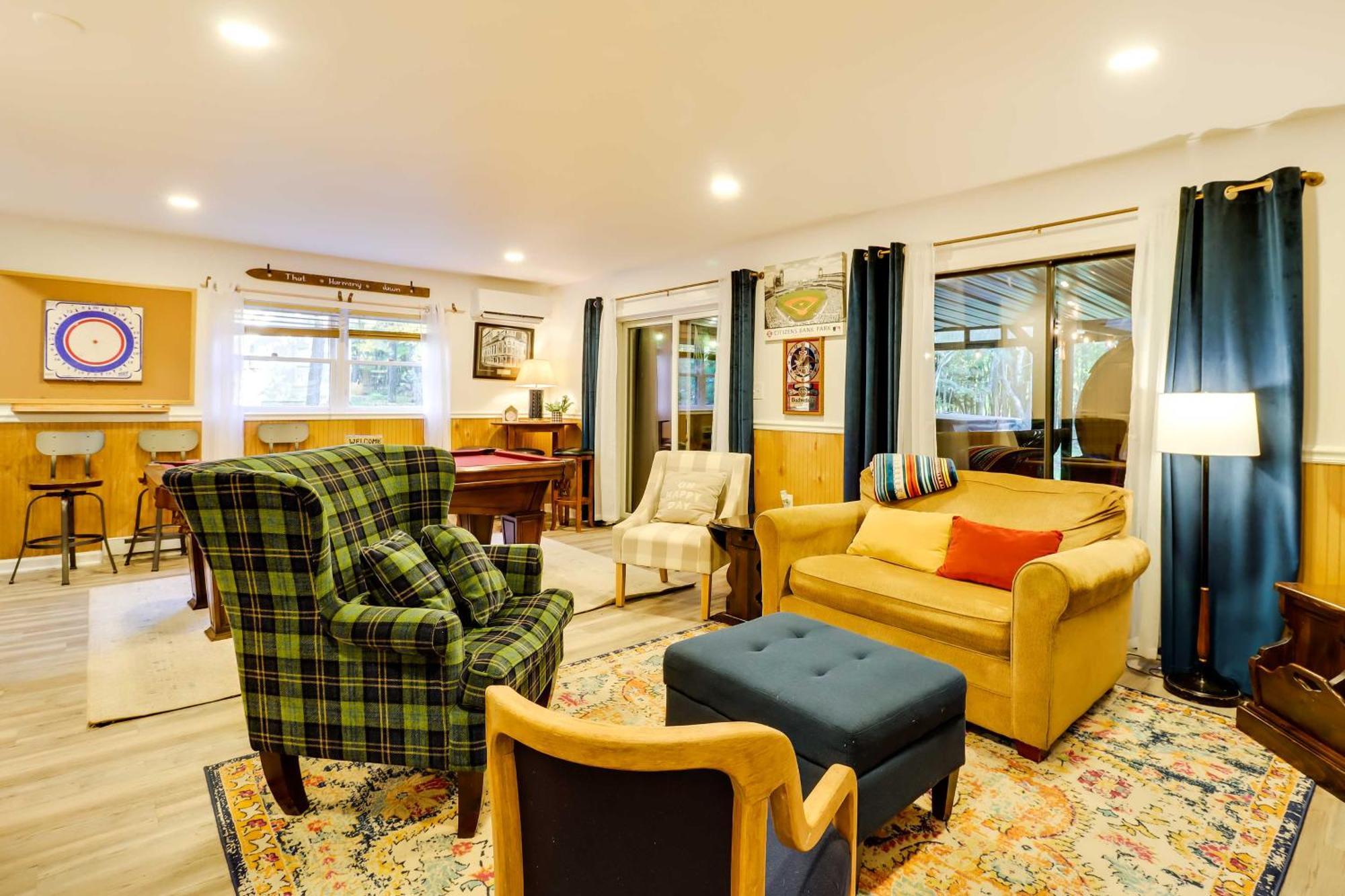 Poconos Ski Retreat With Sauna, Hot Tub, And Game Room Lake Harmony Exterior foto